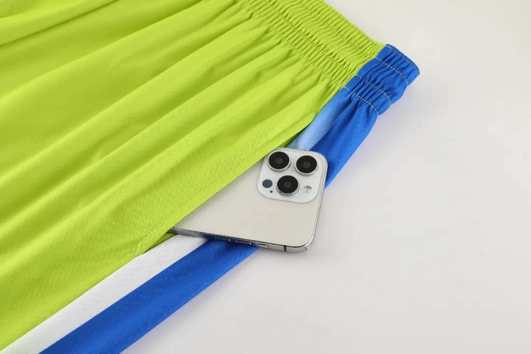 Custom football clothes for training Custom football clothes for training